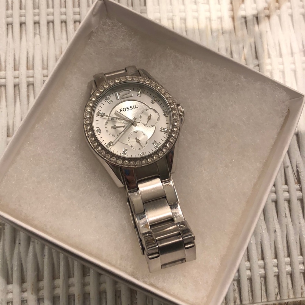 Stainless Steal Silver Fossil Watch